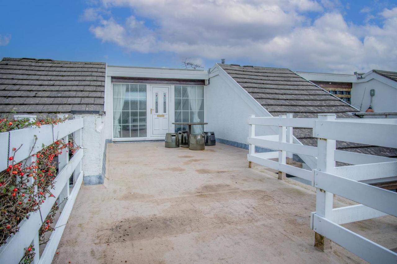 Captains Walk - 4 Bedroom Apartment - Saundersfoot Exterior foto
