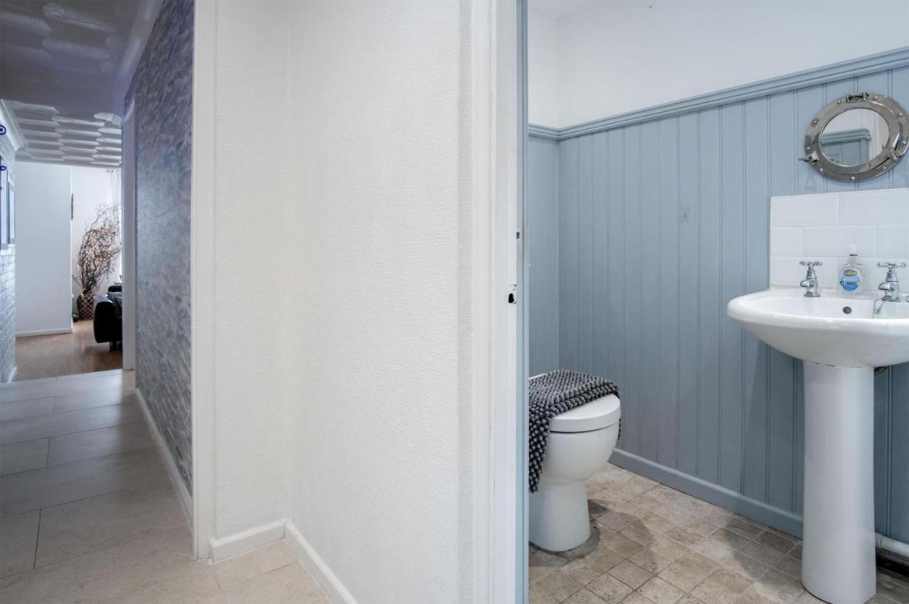 Captains Walk - 4 Bedroom Apartment - Saundersfoot Exterior foto